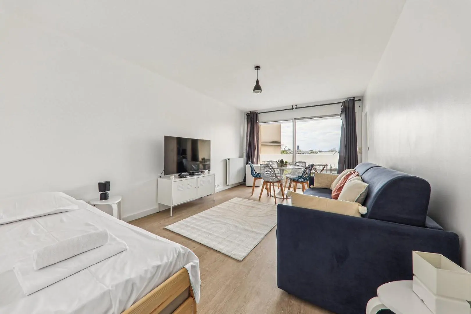 Le Familial - Charming Apartment In París